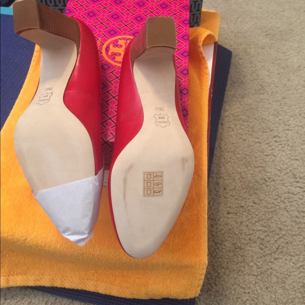 Tory Burch Raleigh 70MM patent red pump NWT - Picture 6 of 6